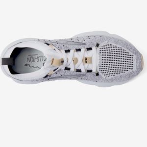 Brooks Glycerin StealthFit 20